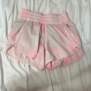 Limited edition Lululemon Hotty hots